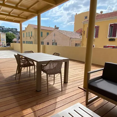 Le Provence Apartment